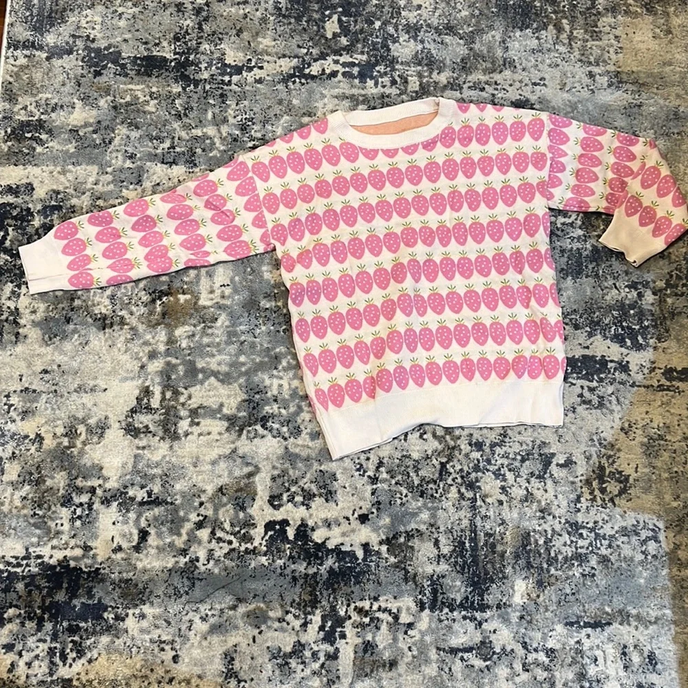 sweater - Picture 1 of 1